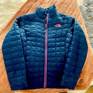 Girls 10/12 North Face Thermoball jacket